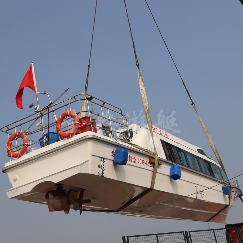 廠家供應(yīng)玻璃鋼客船，巡邏艇，交通艇，公務(wù)接待艇，觀光艇，游艇