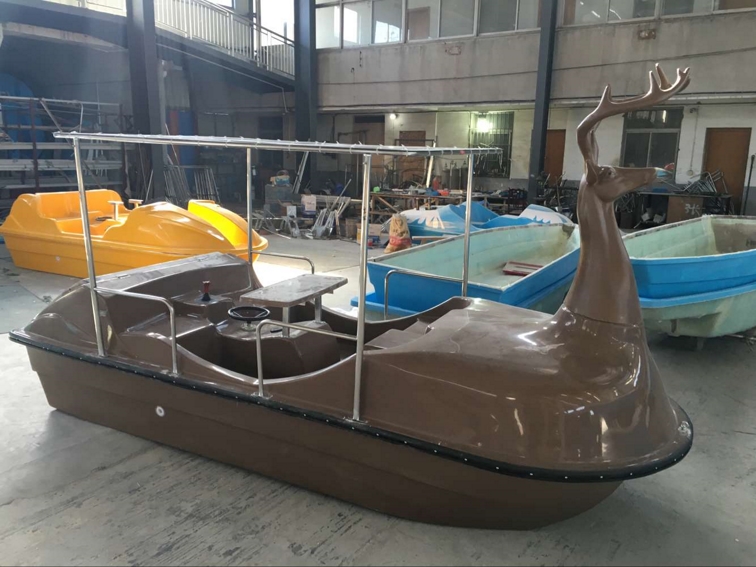 4人麋鹿電動(dòng)船