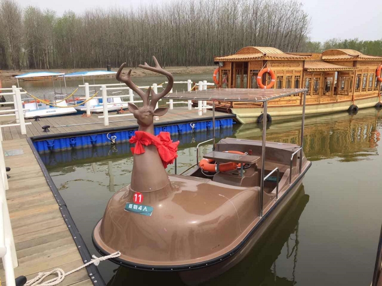 4人麋鹿電動(dòng)船